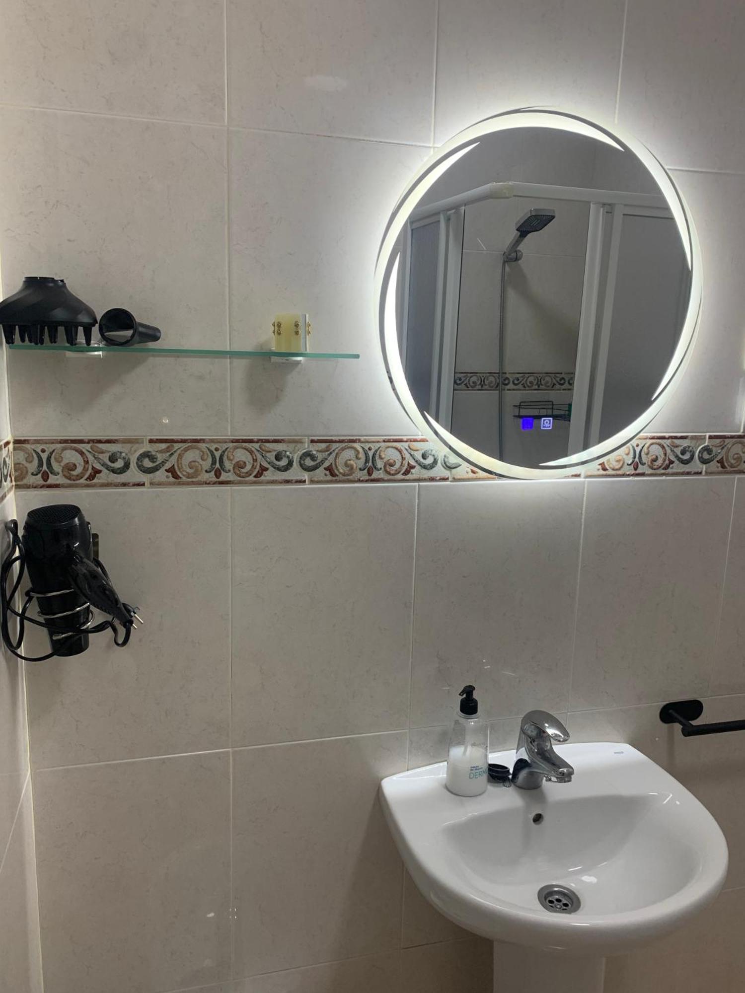 Apartamento Centrico A 1Km De La Playa. Puentedeume Ngoại thất bức ảnh